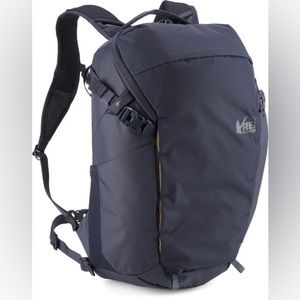 REI Co-op Ruckpack 18 Recycled Daypack